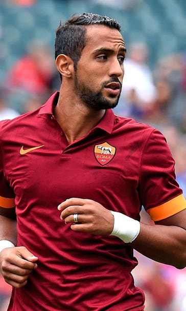 Chelsea, Man United in battle for Roma defender Benatia